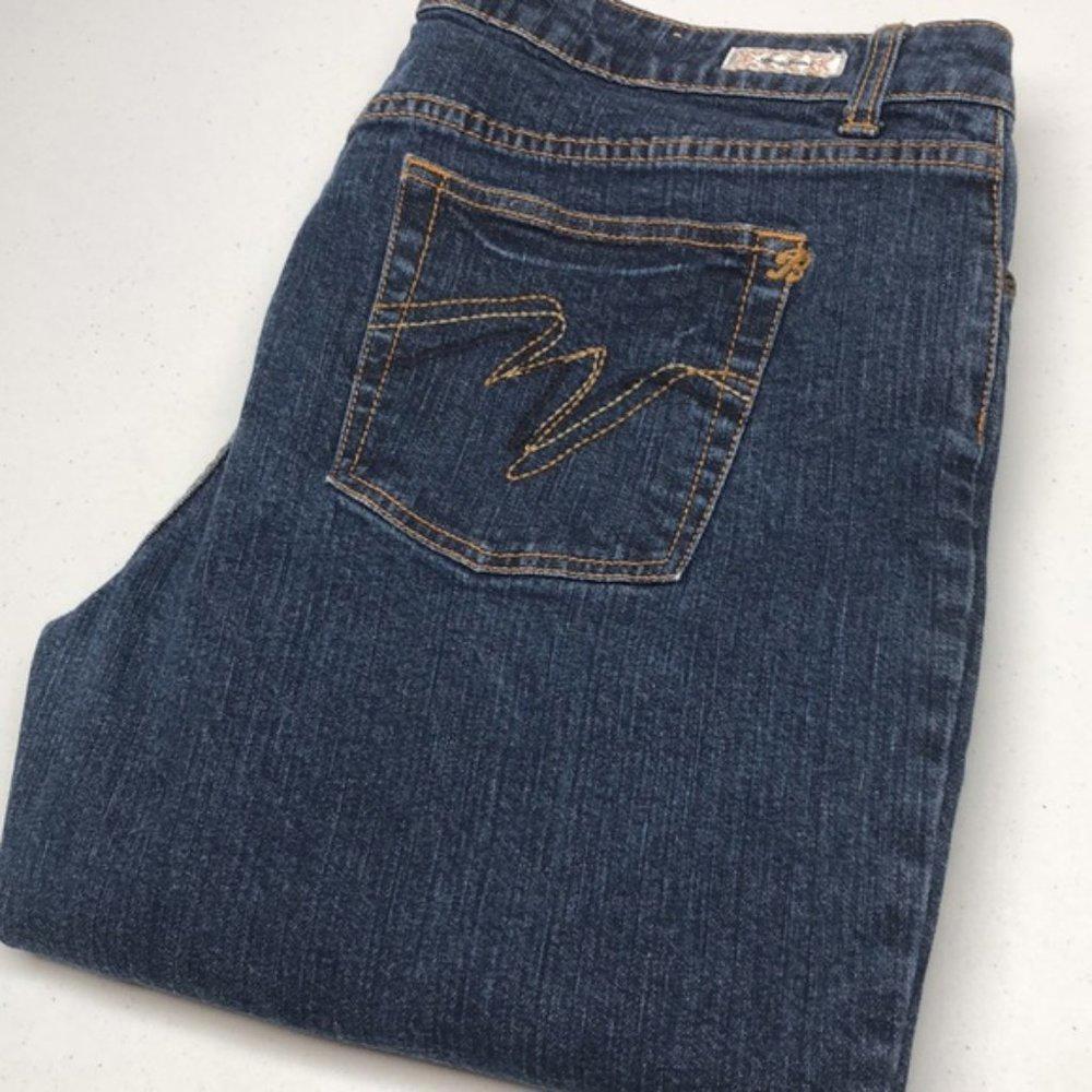 LIKE NEW MENS BRODY BOOTCUT JEANS 36x32 ⭐